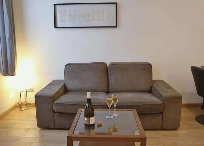Agence Moment 'apart Legno 아파트 *